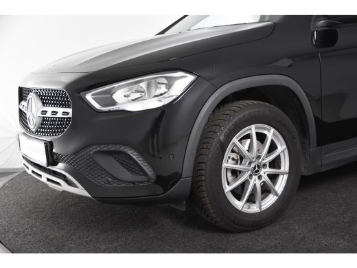 Mercedes-Benz GLA 180 Business Solution *1ste Eigenaar*Leer*Park assist*Navigatie* ActivLease financial lease