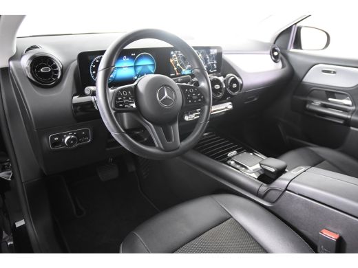 Mercedes-Benz GLA 180 Business Solution *1ste Eigenaar*Leer*Park assist*Navigatie* ActivLease financial lease