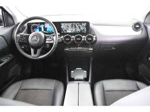 Mercedes-Benz GLA 180 Business Solution *1ste Eigenaar*Leer*Park assist*Navigatie* ActivLease financial lease