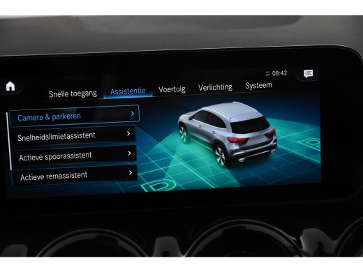 Mercedes-Benz GLA 180 Business Solution *1ste Eigenaar*Leer*Park assist*Navigatie* ActivLease financial lease