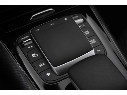 Mercedes-Benz GLA 180 Business Solution *1ste Eigenaar*Leer*Park assist*Navigatie* ActivLease financial lease