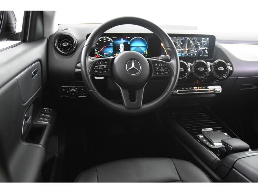 Mercedes-Benz GLA 180 Business Solution *1ste Eigenaar*Leer*Park assist*Navigatie* ActivLease financial lease