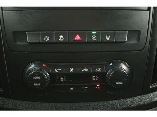 Mercedes-Benz Vito 119 CDI 191PK Extra Lang | Clima | Cruise | Camera | 3-Zits | Trekh. | Standkachel | Navi | LED ActivLease financial lease