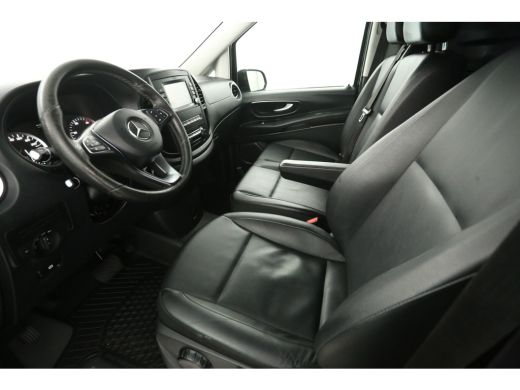 Mercedes-Benz Vito 119 CDI 191PK Extra Lang | Clima | Cruise | Camera | 3-Zits | Trekh. | Standkachel | Navi | LED ActivLease financial lease