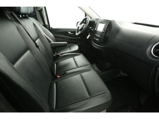 Mercedes-Benz Vito 119 CDI 191PK Extra Lang | Clima | Cruise | Camera | 3-Zits | Trekh. | Standkachel | Navi | LED ActivLease financial lease