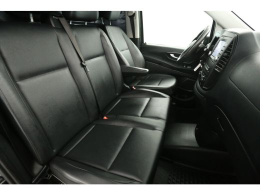 Mercedes-Benz Vito 119 CDI 191PK Extra Lang | Clima | Cruise | Camera | 3-Zits | Trekh. | Standkachel | Navi | LED ActivLease financial lease