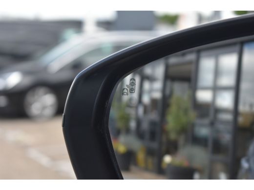 Opel Grandland 1.6 Turbo Hybrid Level 4 | Navigatie | Adaptive Cruise | Achteruitrijcamera | Apple Carplay | And... ActivLease financial lease