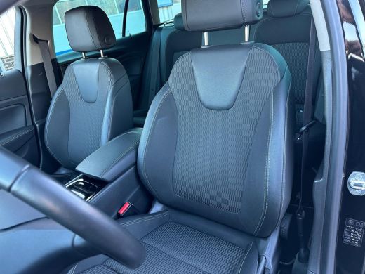Opel Insignia Sports Tourer 1.5 Turbo 165PK Innovation AUTOMAAT   | 1E EIGENAAR| TREKHAAK| AGR-COMFORTSTOELEN| ... ActivLease financial lease