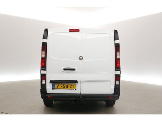 Opel Vivaro 1.6 CDTI L2H1 Airco Cruise Navigatie PDC 3 Persoons LED Elektrpakket Trekhaak ActivLease financial lease