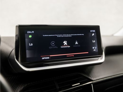Peugeot 2008 1.2 PureTech GT-line (PANORAMADAK, VIRTUAL COCKPIT, APPLE CARPLAY, GROOT NAVI, CAMERA, TREKHAAK, ... ActivLease financial lease