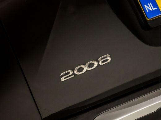 Peugeot 2008 1.2 PureTech GT-line (PANORAMADAK, VIRTUAL COCKPIT, APPLE CARPLAY, GROOT NAVI, CAMERA, TREKHAAK, ... ActivLease financial lease