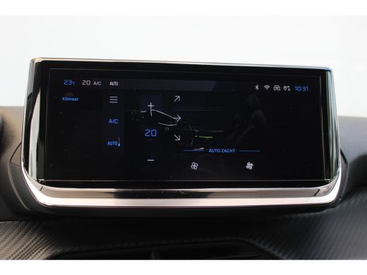 Peugeot 208 1.2 Hybrid 100 e-DCS6 Allure | Drive Assist | Stoelverwarming | Camera | Adapt. Cruise | Carplay ... ActivLease financial lease