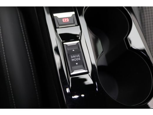 Peugeot 208 1.2 PureTech GT | Apple Carplay/Android Auto|telefoonintegratie premium | Bluetooth telefoonvoorb... ActivLease financial lease