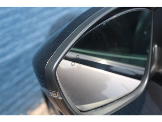 Peugeot 208 1.2 PureTech GT | Automaat | Navigatie | Camera | Panoramadak | Adaptieve cruise | Full LED | ActivLease financial lease