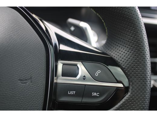 Peugeot 208 1.2 PureTech GT | Automaat | Navigatie | Camera | Panoramadak | Adaptieve cruise | Full LED | ActivLease financial lease