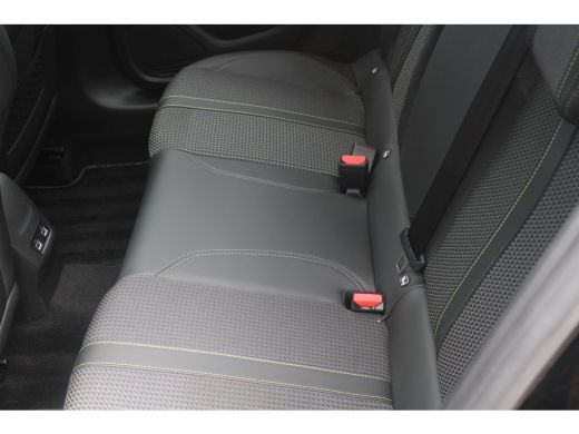 Peugeot 208 1.2 PureTech GT | Automaat | Navigatie | Camera | Panoramadak | Stoelverwarming | Full LED | ActivLease financial lease
