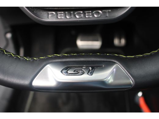Peugeot 208 1.2 PureTech GT | Automaat | Navigatie | Camera | Panoramadak | Stoelverwarming | Full LED | ActivLease financial lease