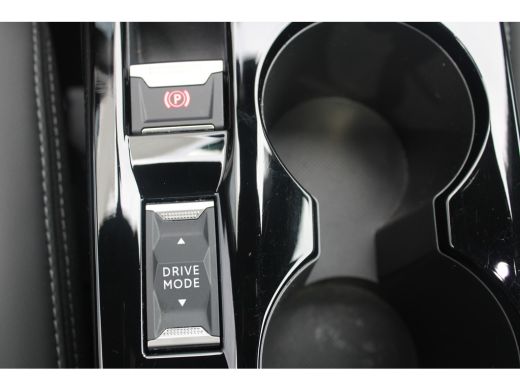 Peugeot 208 1.2 PureTech GT | Automaat | Navigatie | Camera | Panoramadak | Stoelverwarming | Full LED | ActivLease financial lease