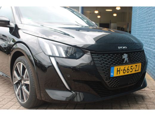 Peugeot 208 1.2 PureTech GT | Automaat | Navigatie | Camera | Panoramadak | Stoelverwarming | Full LED | ActivLease financial lease