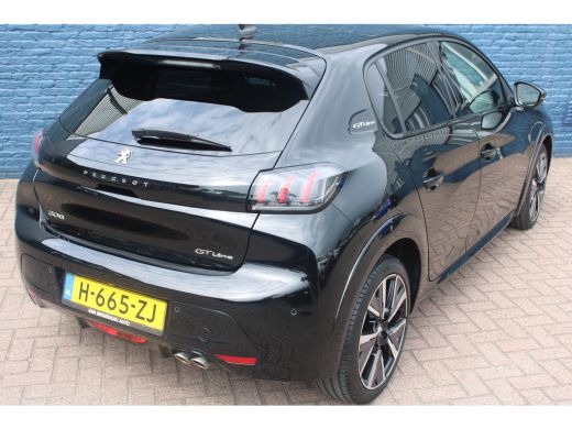 Peugeot 208 1.2 PureTech GT | Automaat | Navigatie | Camera | Panoramadak | Stoelverwarming | Full LED | ActivLease financial lease
