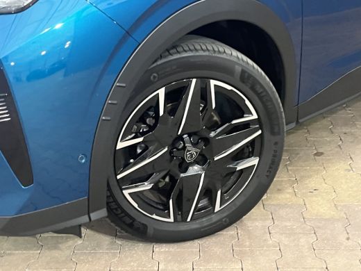 Peugeot 3008 1.2 Hybrid 145 Allure | 360 camera | Navigatie | Adaptieve cruise | Dodehoekbewaking | | Apple Ca... ActivLease financial lease