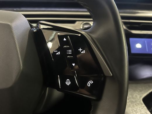 Peugeot 3008 1.2 Hybrid 145 Allure | 360 camera | Navigatie | Adaptieve cruise | Dodehoekbewaking | | Apple Ca... ActivLease financial lease