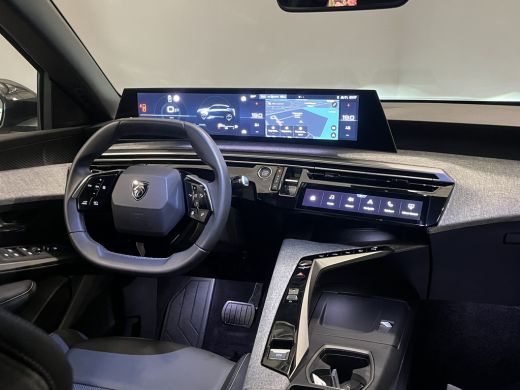 Peugeot 3008 1.2 Hybrid 145 Allure | 360 camera | Navigatie | Adaptieve cruise | Dodehoekbewaking | | Apple Ca... ActivLease financial lease