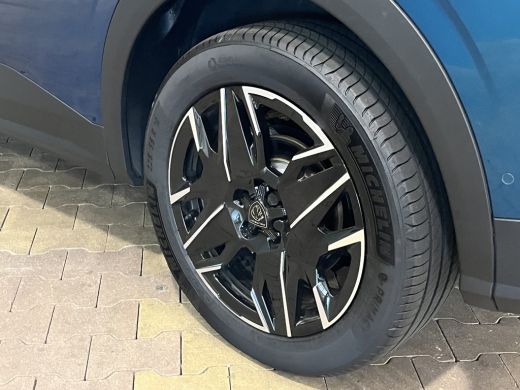 Peugeot 3008 1.2 Hybrid 145 Allure | 360 camera | Navigatie | Adaptieve cruise | Dodehoekbewaking | | Apple Ca... ActivLease financial lease