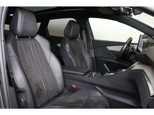 Peugeot 3008 1.6 HYbrid 225 GT Pack Business | Black Pack | Navi | Adaptive Cruise | Trekhaak | Camera V+A | P... ActivLease financial lease