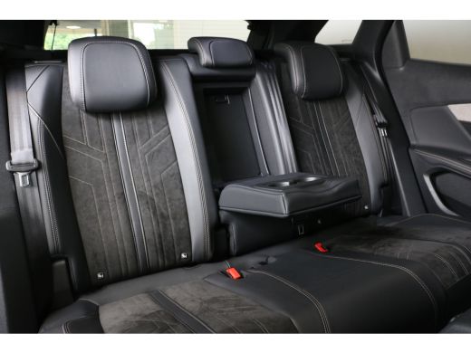 Peugeot 3008 1.6 HYbrid 225 GT Pack Business | Black Pack | Navi | Adaptive Cruise | Trekhaak | Camera V+A | P... ActivLease financial lease