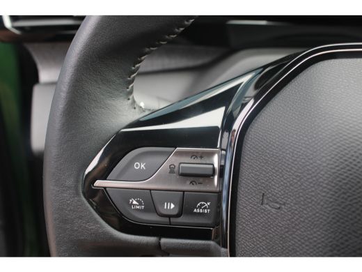 Peugeot 308 1.2 PureTech Allure Pack Business | Navigatie | Camera | Apple carplay | All season | Keyless | 1... ActivLease financial lease