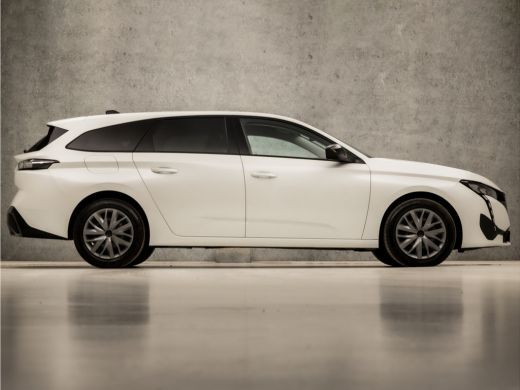 Peugeot 308 SW 1.2 PureTech Sport (APPLE CARPLAY, GROOT NAVIGATIE, STOELVERWARMING, KEYLESS START, LED KOPLAM... ActivLease financial lease
