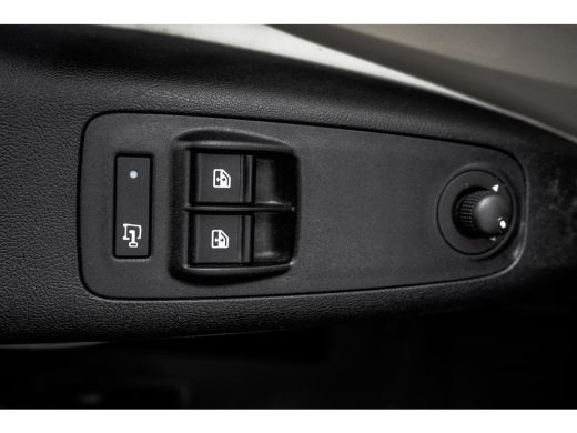 Peugeot Boxer **2.2 BlueHDi L1H1 | Euro 6 | 120 PK | Airco | MF Stuur** ActivLease financial lease