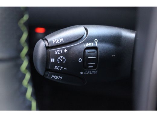 Peugeot e-208 EV 136PK GT PACK AUTOMAAT / NAVI / LEDER / CLIMA / PDC / 17" LMV / CAMERA / KEYLESS / WINTERPAKKE... ActivLease financial lease