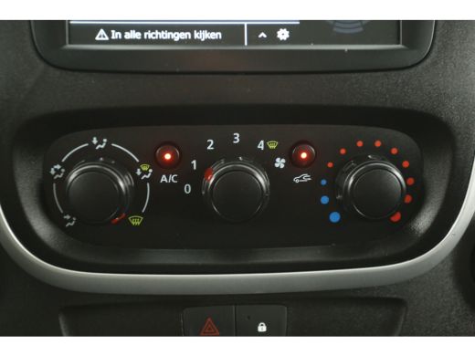 Renault Trafic 1.6 dCi T29 L1H1 Airco Camera Cruise Navigatie PDC 3 Persoons Elektrpakket ActivLease financial lease