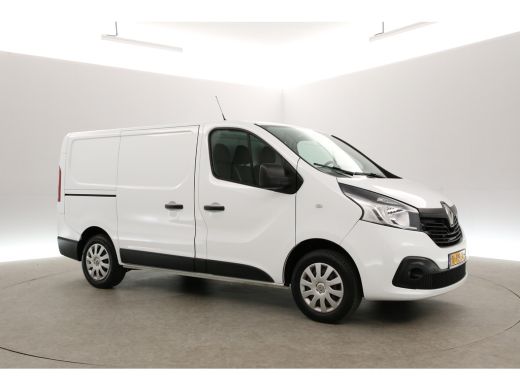 Renault Trafic 1.6 dCi T29 L1H1 Airco Camera Cruise Navigatie PDC 3 Persoons Elektrpakket ActivLease financial lease
