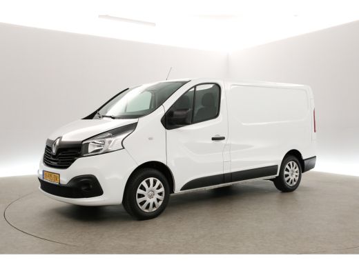 Renault Trafic 1.6 dCi T29 L1H1 Airco Camera Cruise Navigatie PDC 3 Persoons Elektrpakket ActivLease financial lease