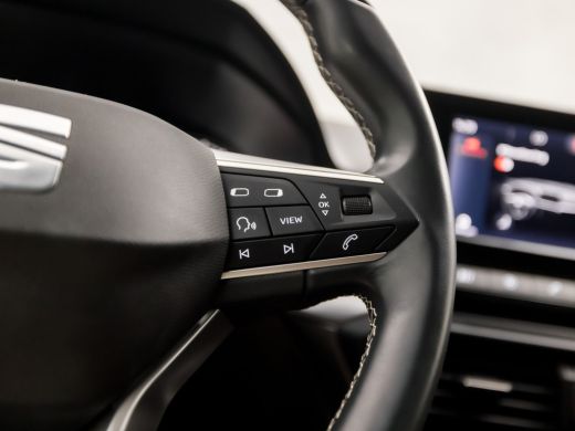 Seat Leon Sportstourer 1.0 TSI Sport (APPLE CARPLAY, CLIMATE, LM VELGEN, CRUISE, SPORTSTOELEN, GETINT GLAS, NIEUWE APK, ... ActivLease financial lease