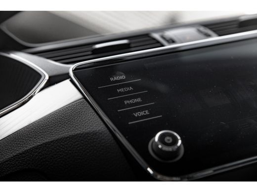 Skoda Superb Combi 1.4 TSI iV Business Edition | 218 pk | Navigatie | Carplay | Stoelverwarming ActivLease financial lease