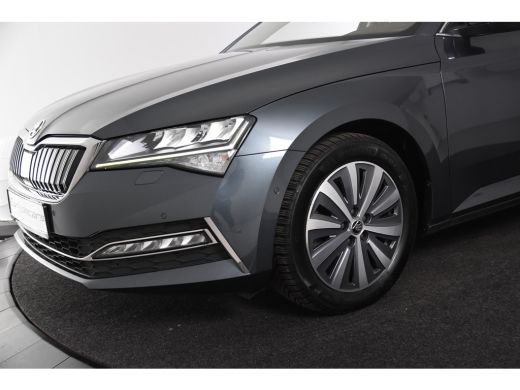 Skoda Superb Combi 1.4 TSI iV Hybrid *1ste Eigenaar*360 Camera*Trekhaak*Leer* ActivLease financial lease