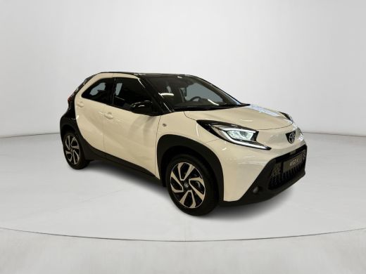 Toyota Aygo 1.0 VVT-i MT Pulse ActivLease financial lease