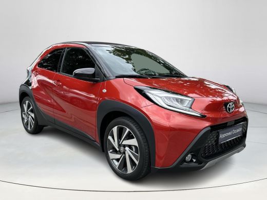 Toyota Aygo 1.0 VVT-i S-CVT Premium ActivLease financial lease