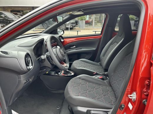 Toyota Aygo 1.0 VVT-i S-CVT Premium ActivLease financial lease