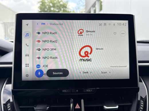 Toyota Corolla Cross Hybrid 140 Dynamic **STOEL EN STUURWIELVERWARMING/ KEYLESS/ ADAPTIEVE CRUISE CONTROL/ 36 MAANDEN ... ActivLease financial lease