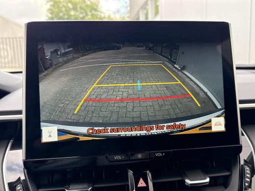 Toyota Corolla Cross Hybrid 140 Dynamic **STOEL EN STUURWIELVERWARMING/ KEYLESS/ ADAPTIEVE CRUISE CONTROL/ 36 MAANDEN ... ActivLease financial lease