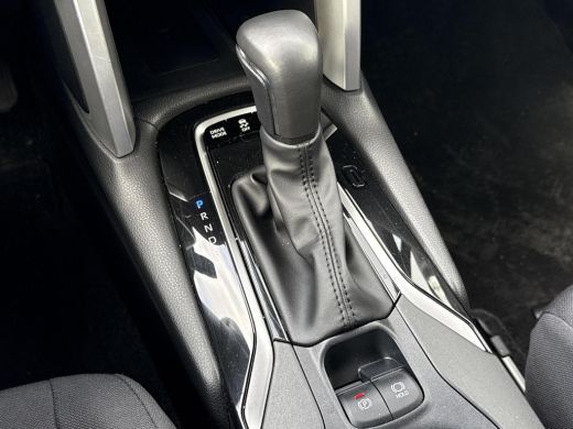 Toyota Corolla Cross Hybrid 140 Dynamic **STOEL EN STUURWIELVERWARMING/ KEYLESS/ ADAPTIEVE CRUISE CONTROL/ 36 MAANDEN ... ActivLease financial lease