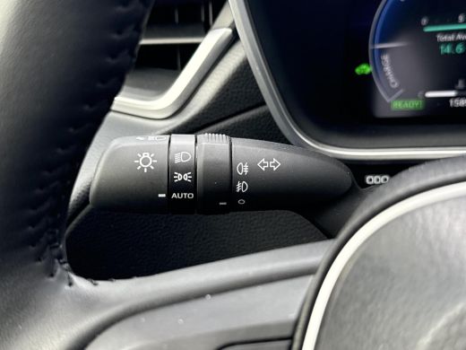 Toyota Corolla Cross Hybrid 140 Dynamic **STOEL EN STUURWIELVERWARMING/ KEYLESS/ ADAPTIEVE CRUISE CONTROL/ 36 MAANDEN ... ActivLease financial lease