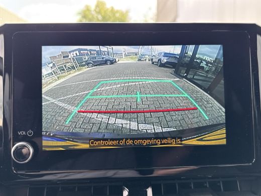 Toyota Corolla Touring Sports 1.8 Hybrid Dynamic **NAVIGATIE/ STOELVERWARMING/ ADAPTIEVE CRUISE CONTROL/ 36 MAANDEN GARANTIE** ActivLease financial lease