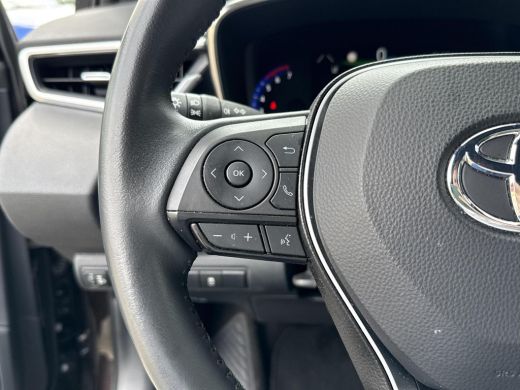 Toyota Corolla Touring Sports 1.8 Hybrid Dynamic **NAVIGATIE/ STOELVERWARMING/ ADAPTIEVE CRUISE CONTROL/ 36 MAANDEN GARANTIE** ActivLease financial lease