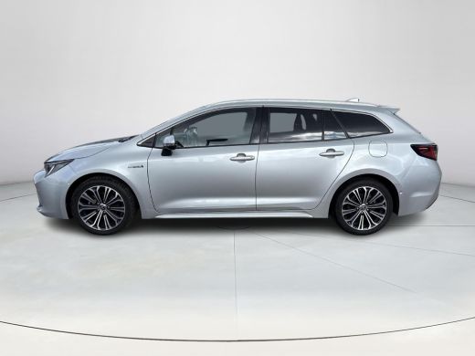 Toyota Corolla Touring Sports 1.8 Hybrid Style **NAVIGATIE/ STOELVERWARMING/ ELEKTRISCHE ACHTERKLEP/ 36 MAANDEN GARANTIE** ActivLease financial lease